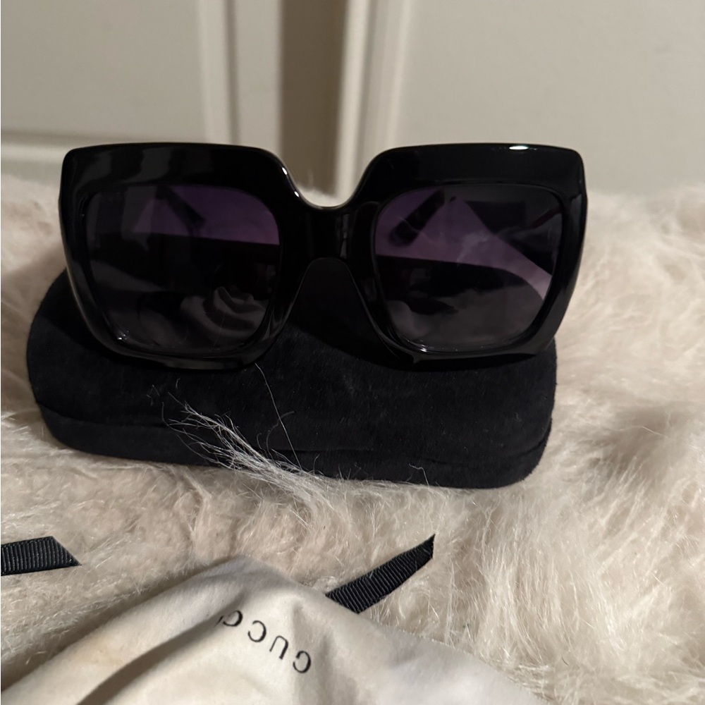 Gucci Black Sunglasses